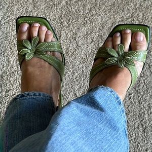 Frank Sarto Green Flower Heeled Sandals